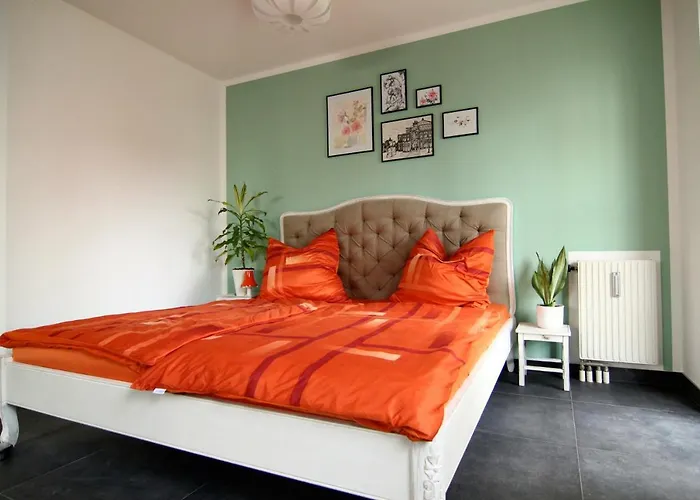 Apartment / Flat / Wohnung Im Herzen Von Dresden